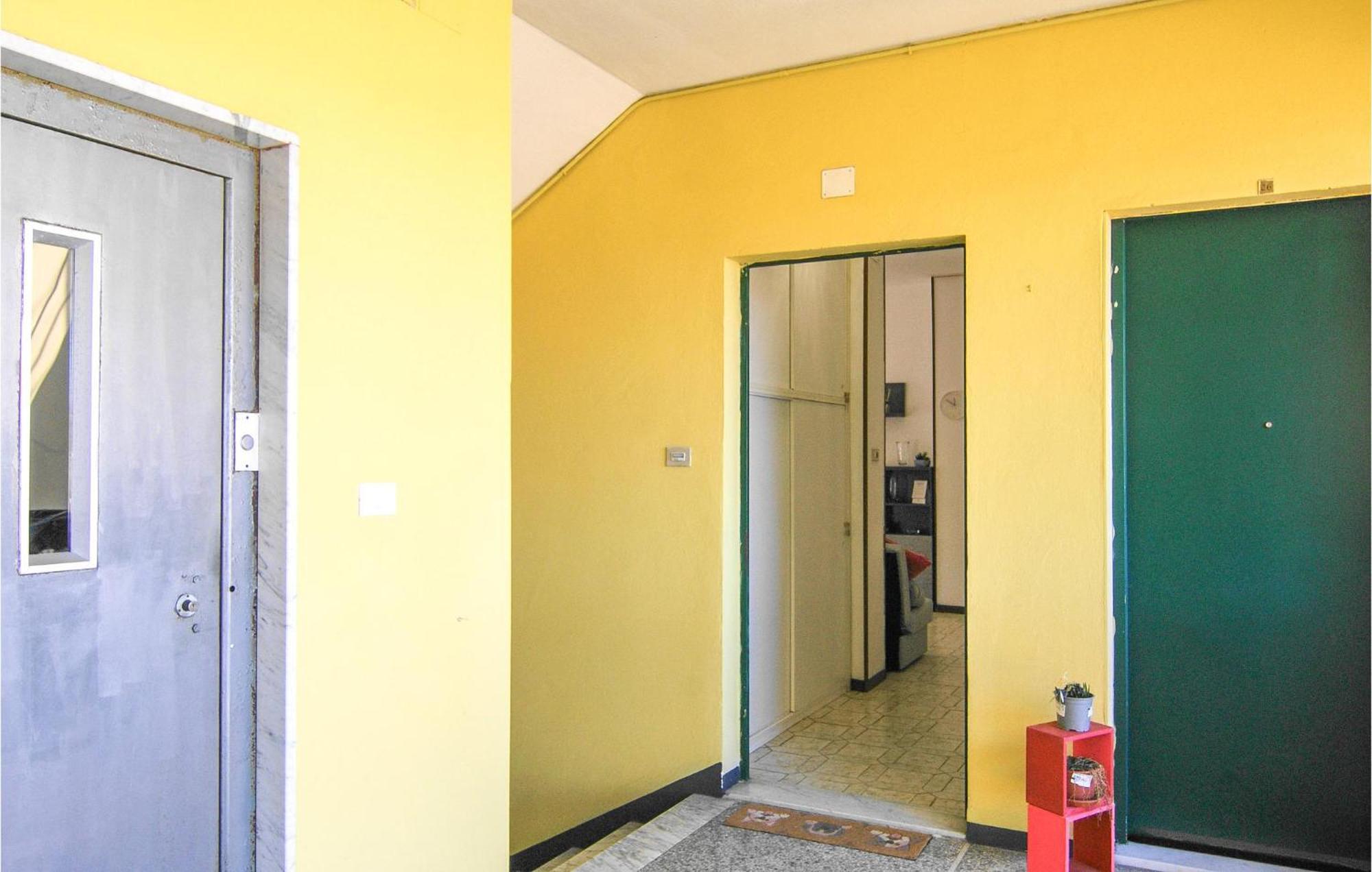 Cozy Apartment In La Spezia With Wifi Екстериор снимка