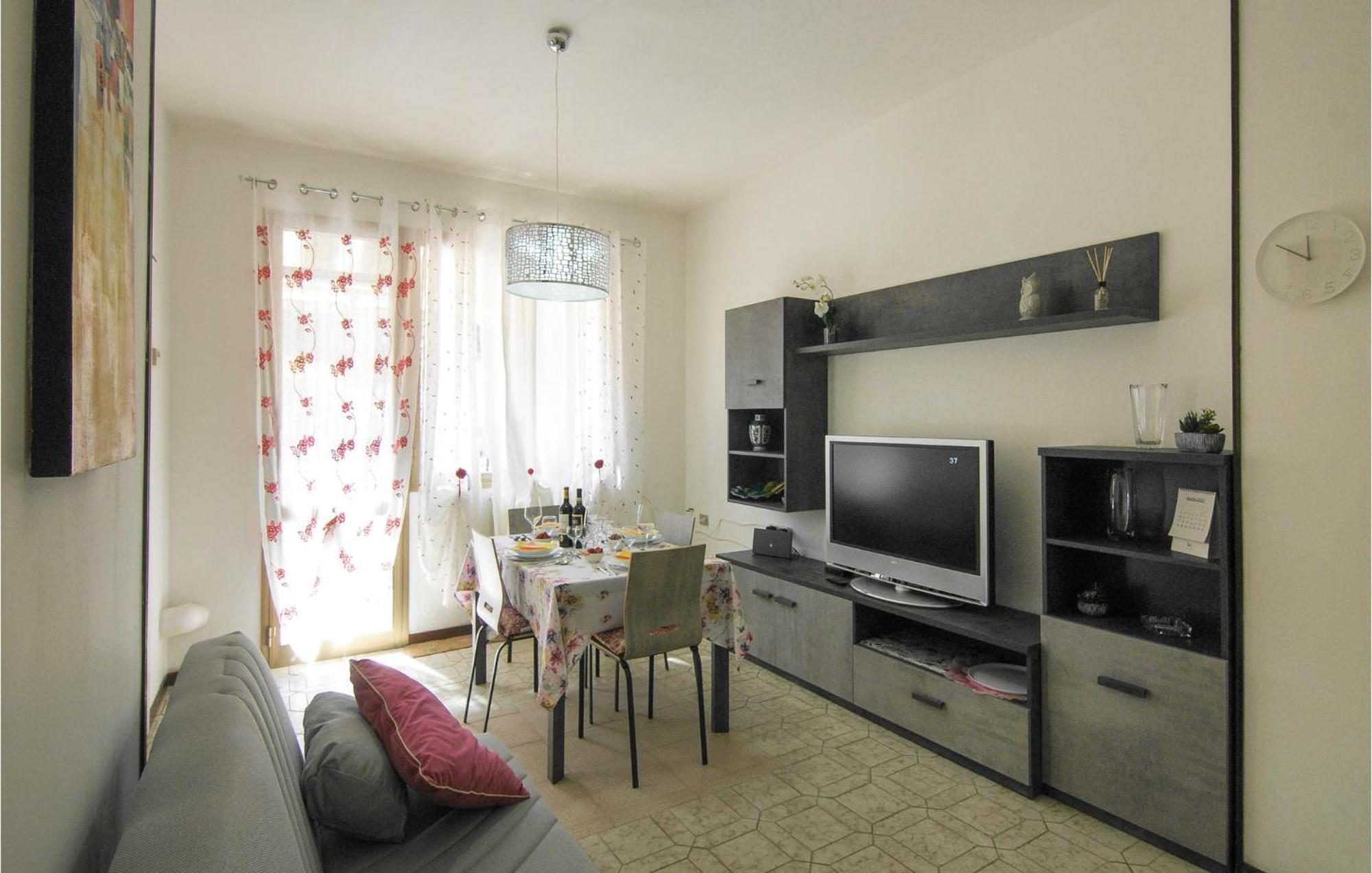 Cozy Apartment In La Spezia With Wifi Екстериор снимка