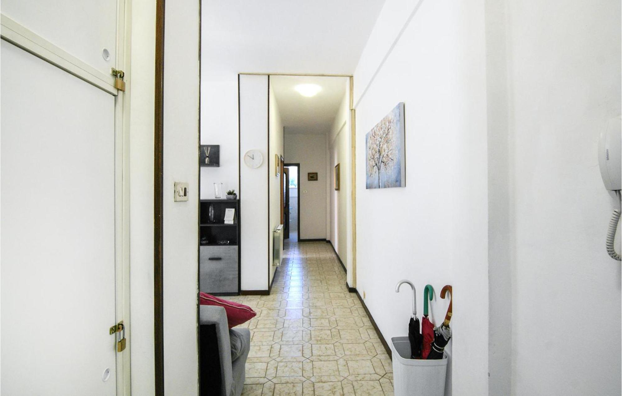 Cozy Apartment In La Spezia With Wifi Екстериор снимка