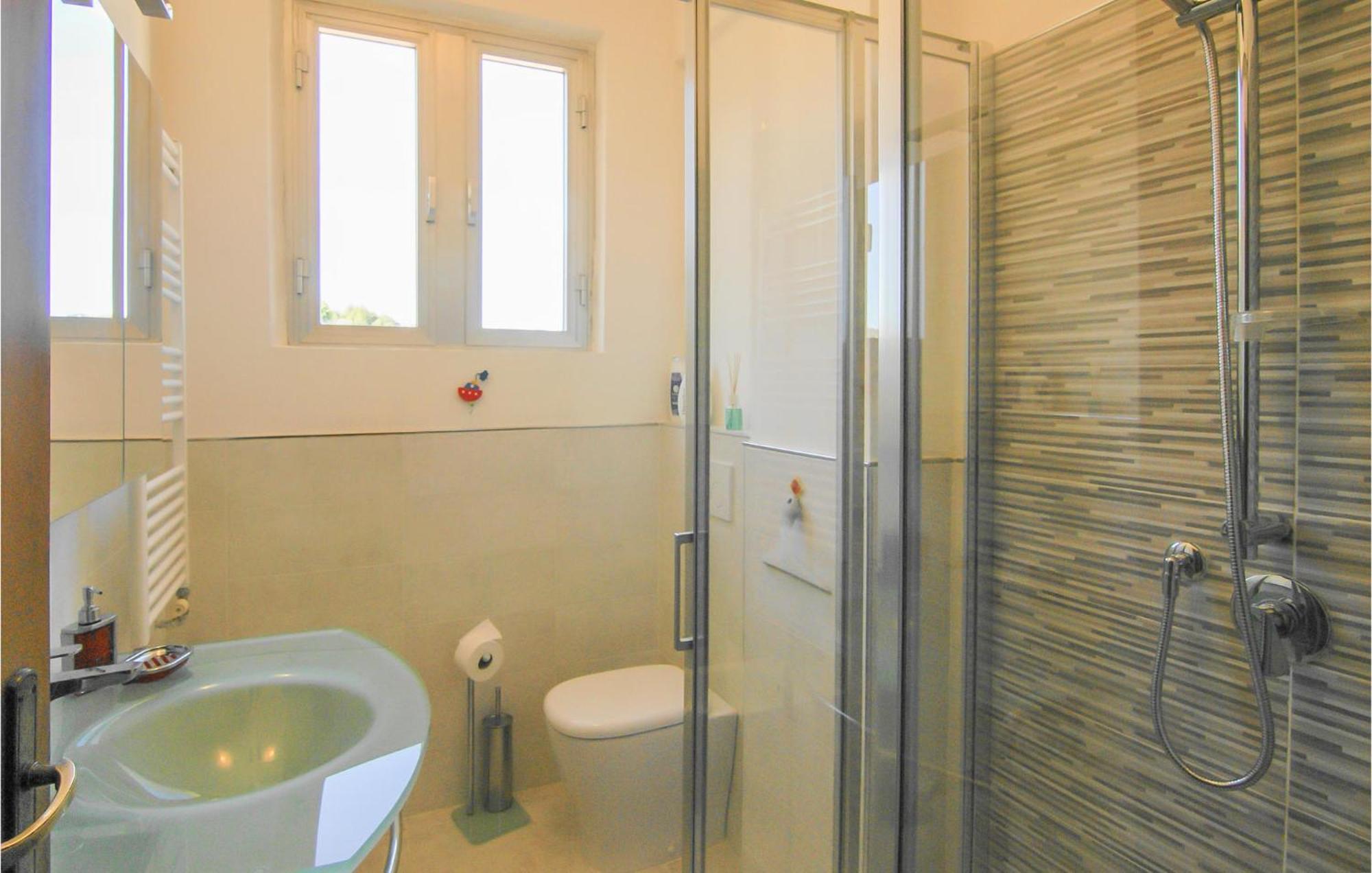 Cozy Apartment In La Spezia With Wifi Екстериор снимка